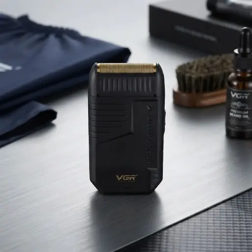 [V-375] RASURADORA PORTATIL VGR C/RANURAS ANTIDESLIZANTES-CT