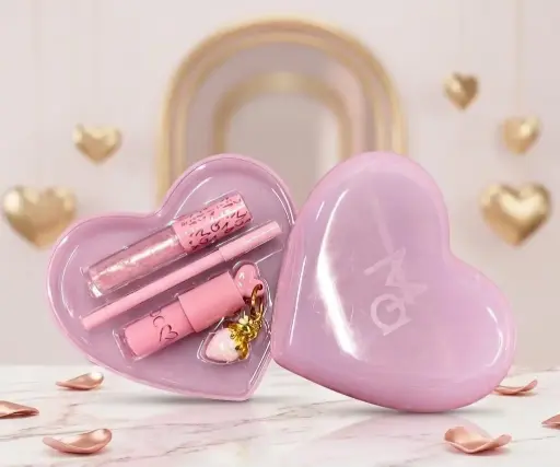 [MOC2482 (CT#10-8/26-978)] KIT DE MAQUILLAJE LABIAL C/ESTUCHE DE CORAZON-CT
